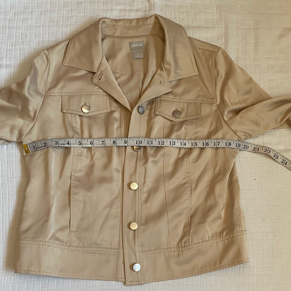 CHICO’S Cream Button-Front Lightweight Jacket - Picture 6 of 10